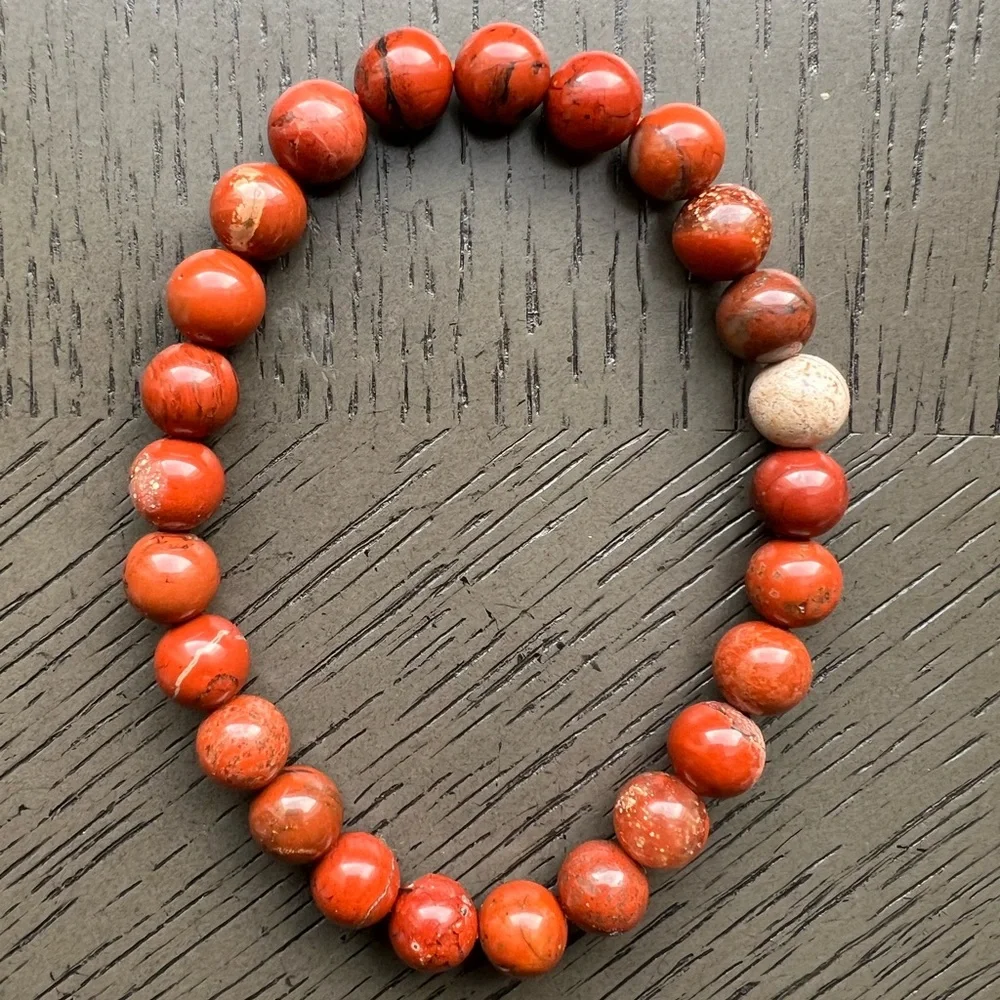 Red jasper bracelet 8mm SIZE 6.5-7’ ( ONE )